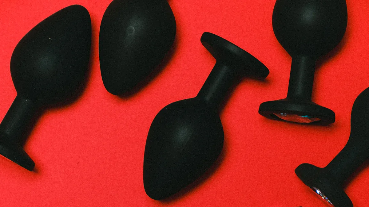 Top 5 Large Black Dildos Reviewed