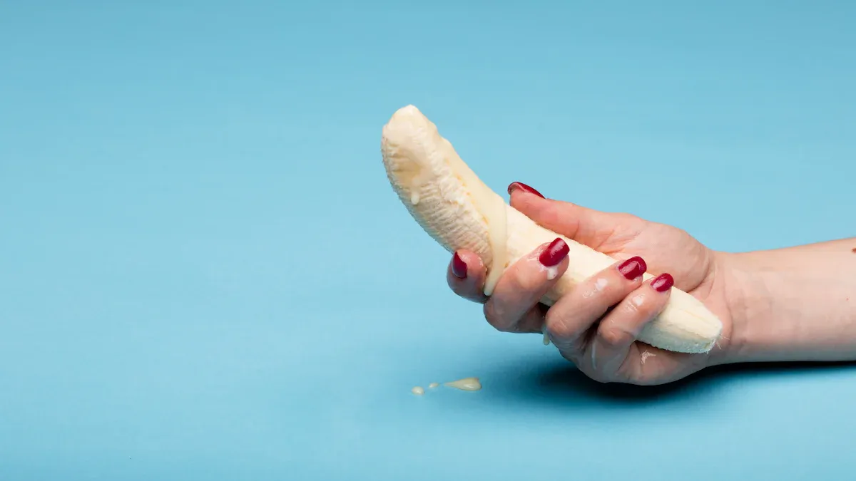 Exploring the Mechanics of Cumming Dildos in 2025