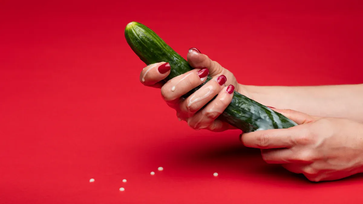 Realistic Dildo Features
